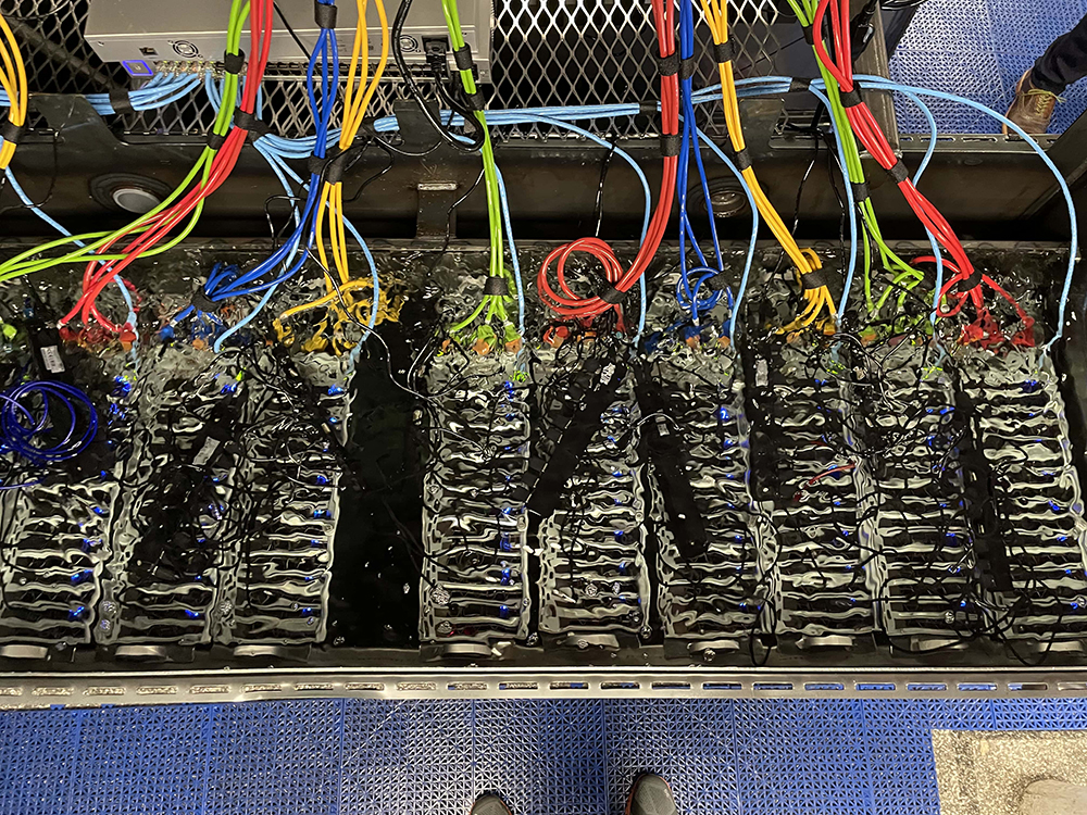 Photo of a single-phase liquid cooled server immersed in Engineered Fluids' dielectric coolant.