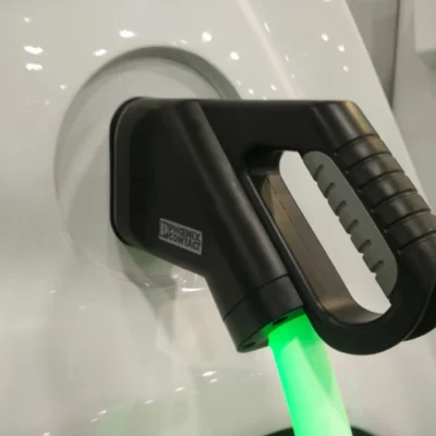 Electric vehicle charging port
